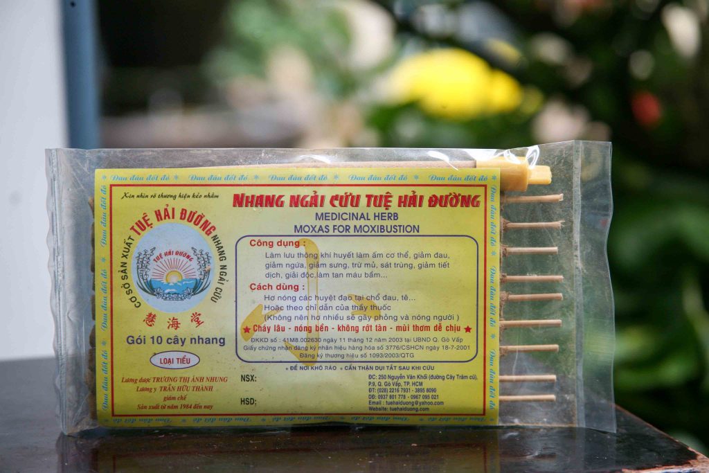 Nhang ngải cứu tiểu